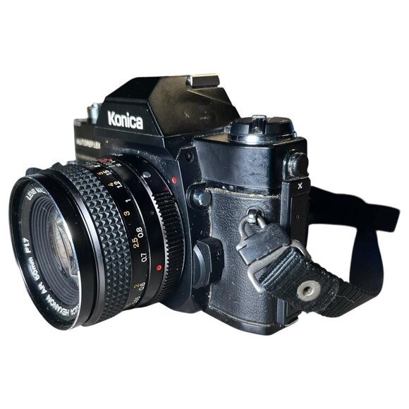 Konica Autoreflex T4 35mm SLR Film Camera w/ Hexanon 50mm F1.7 Lens - Picture 4 of 10